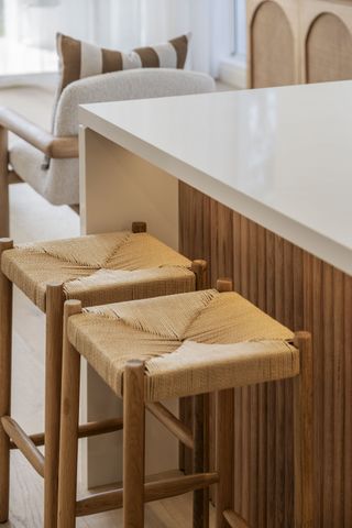 Designer Duplex In Prime Coastal Setting - Six Month Lease - Photo 3