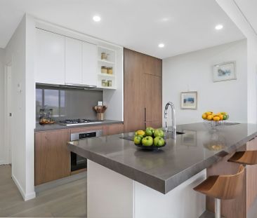 Luxury Two Bedroom Plus Study Apartment With City Views! - Photo 2