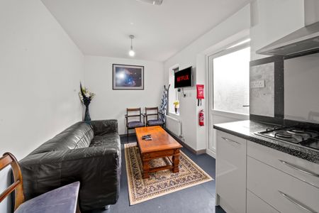 Room in a Shared House, Paton Street, LE3 - Photo 2