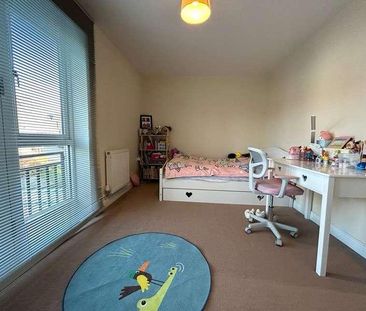 Austin Way, Bracknell, Berkshire, RG12 - Photo 5