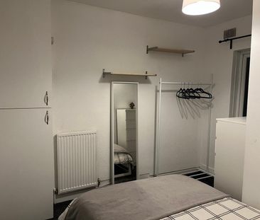 Room in a Shared Flat, Neasden Lane, NW10 - Photo 6