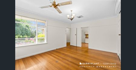 Bright & Spacious Home in Heidelberg Heights - Photo 5