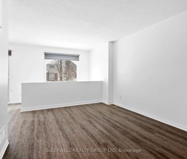 7 FURLONG CRESCENT - Photo 1