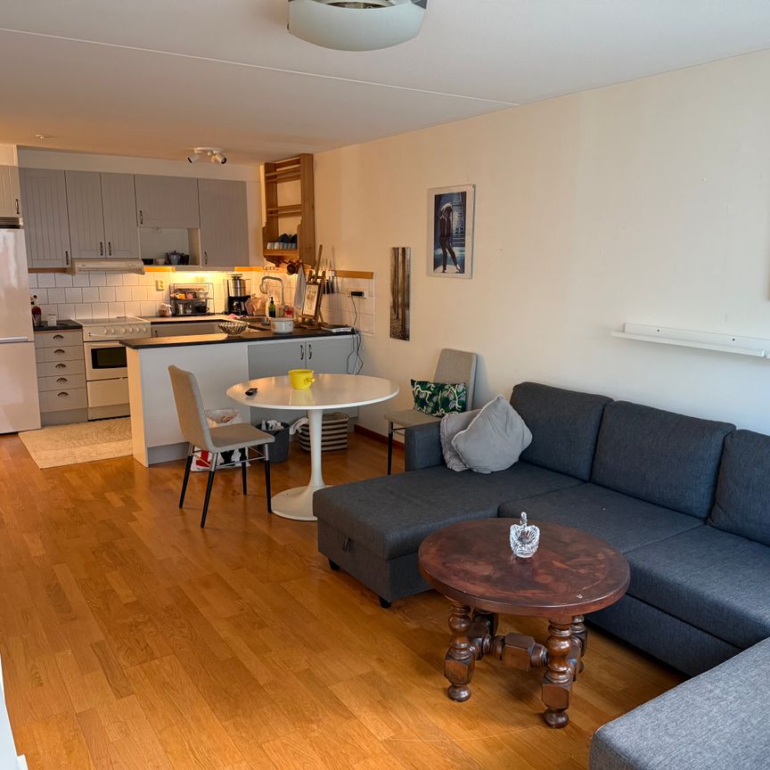 Hillerödsgränd, Kista - Photo 1