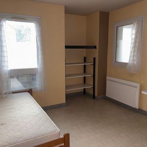 Appartement à louer, 1 pièce - Angers 49000 - Photo 3