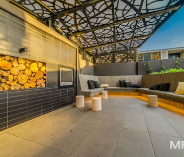 814/33 Blackwood Street, North Melbourne - Photo 6