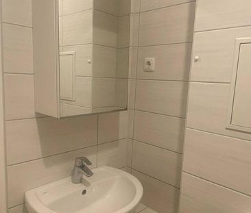 1-Zi-Wohnung mit Anmeldung für 620,- Euro warm - Photo 2