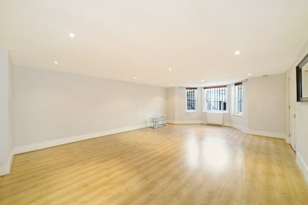 2 bedroom flat to rent - Photo 1