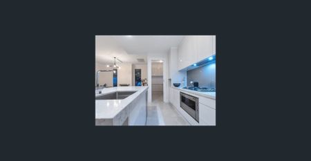 🛏 5 Bedrooms | 🛁 2 Bathrooms | 🚗 2 Car Garage | 🌿 Low-Maintenance Yard - Photo 3