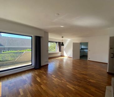 Appartement te huur - Foto 2