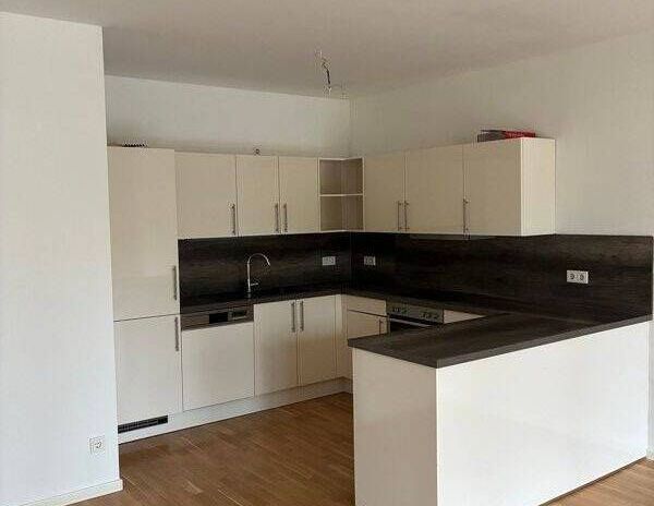 Großzügige 4-Zimmer-Wohnung mit Balkon, zwei Bädern und Fußbodenheizung - Foto 1