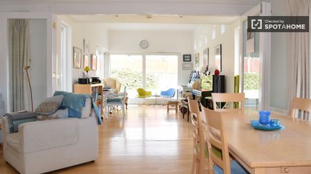 Equipped room in 3-bedroom house in Rathgar, Dublin - Photo 3
