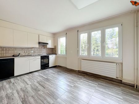 SPACIEUX 4½ PIÈCES - Environnement très calme! - Photo 2