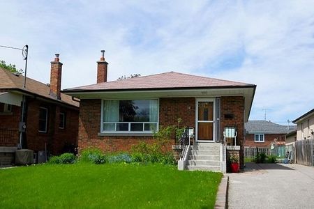 For Lease - 632 Brimley Road, Toronto, Ontario - Photo 3