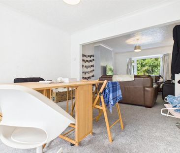 4 bedroom semi-detached house to rent - Photo 5