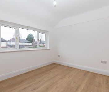 Marlborough Avenue, Bootle, L30 1SB - Photo 1