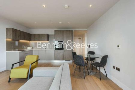 Brogan House, Battersea, SW8 - Photo 4