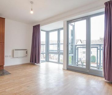 1 bedroom apartment to rent - Photo 2