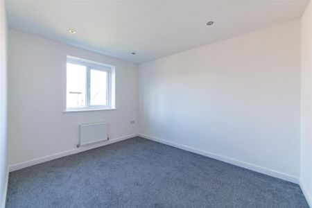 3 bedroom detached house to rent - Photo 4