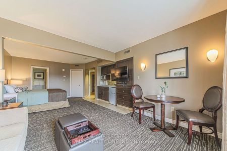 For Lease - 90 Highland Drive Unit# 2449, Oro-Medonte, Ontario - Photo 3