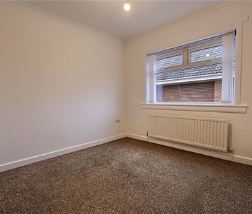 4 bed bungalow to rent in The Grove, Yarm, TS15 - Photo 3