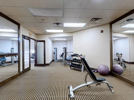 For Lease - 18 Harding Boulevard Unit# 409, Richmond Hill, Ontario - Photo 2