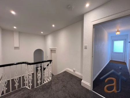 Westcliffe House, Westcliffe Road, PR8 - Photo 5