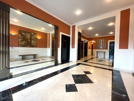 Location / Studio meublé - Photo 3