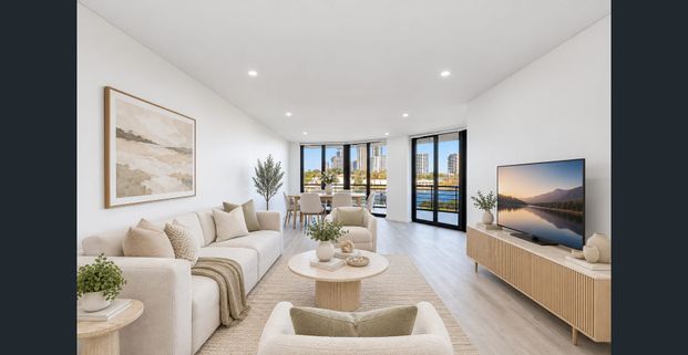 Luxury Waterfront Living | Spacious Three Bedroom Apartment - Photo 1