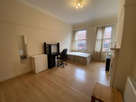 4 bedroom house share to rent - Photo 5