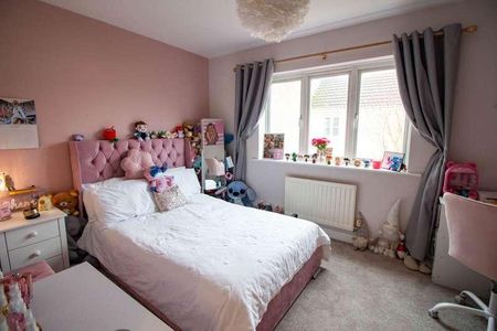 Marleys Way, Frome, BA11 - Photo 2