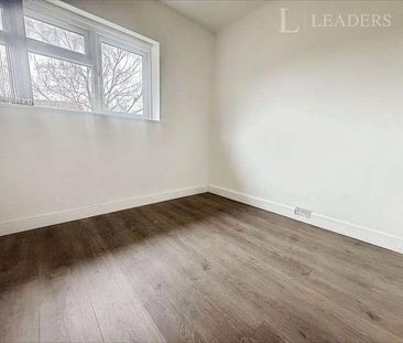 Poplar Road, Loughborough, Leicestershire, LE11 - Photo 3