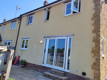 Cloverleaf Row, North Street, Crewkerne - Photo 5