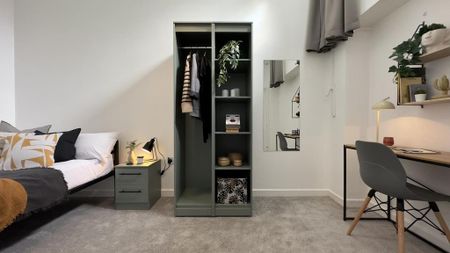 6 bedroom house to rent - Photo 3