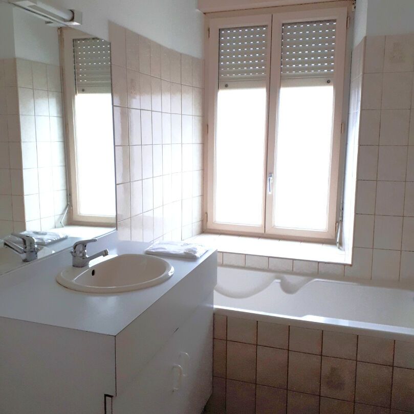 Location Appartement 3 pièces 47m² - Photo 1