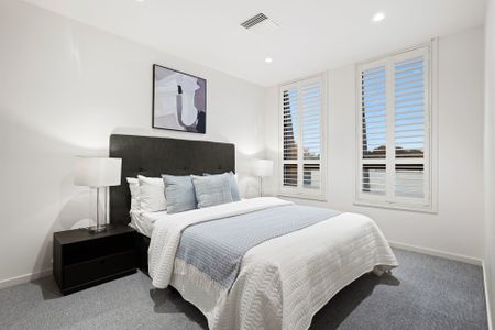 11 Sweetbox Walk, Malvern East - Photo 2