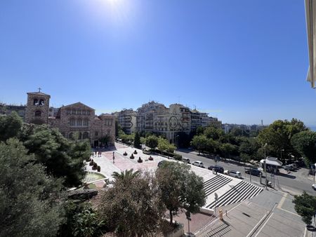 Ενοικιάζεται διαμέρισμα 97 τ.μ. με 3 υπνοδωμάτια με θέα την πλατεία Αγ. Δημητρίου! #216250 - Photo 3