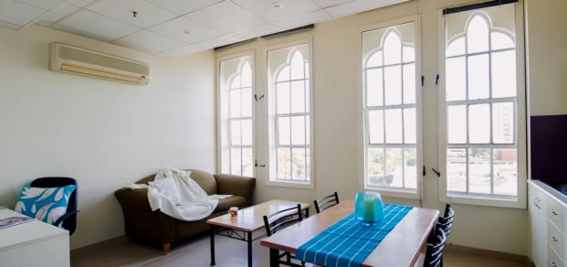 3 Bedroom Apartment - Photo 1