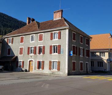 Joli appartement de 2 pièces au 1er étage situé au centre du villag... - Photo 1