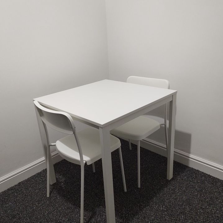 Studio Flat, Salisbury Road, M21 - Photo 1