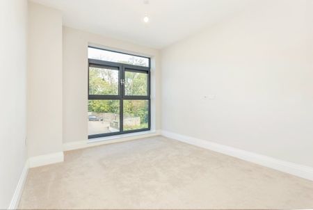 3 bedroom apartment to rent - Photo 2