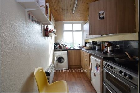 3 Bedroom Flats Leeds - Photo 4