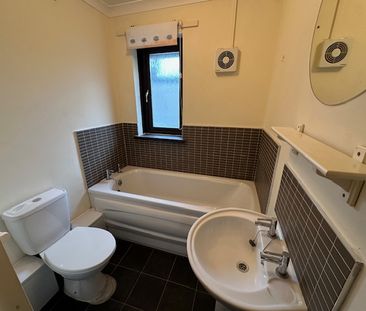 Lon Enfys, Trallwn, Llansamlet, Swansea, SA7 9XQ - Photo 5