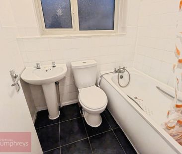 3 bedroom terraced house to rent - Photo 6