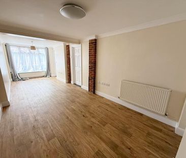 2 bedroom ground floor flat to rent - Photo 6