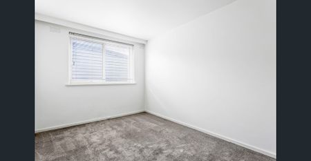 A perfectly situated gem in Prahran! - Photo 2