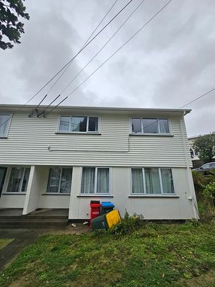 3 BEDROOM HOME IN CANNONS CREEK DOUBLE GLAZED - Photo 1