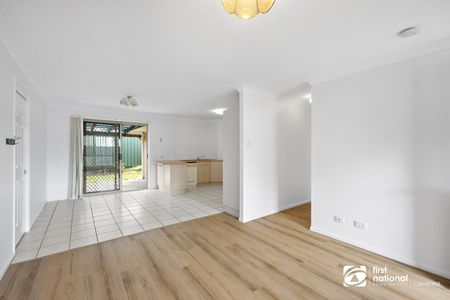 NEWLY PAINTED CHARMING 3 BEDROOM UNIT IN CAPALABA - Photo 5