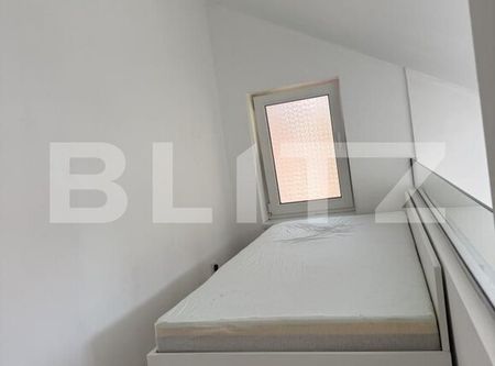 Casa de inchiriat, 50 mp, aer condiționat, curte parțial proprie, Str. Decebal - Fotografie 4