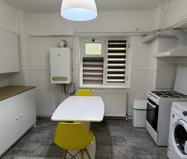 Garsoniera, conf.I sporit, 42 mp, etaj 1, renovata, CAM5 -ultracentral - Fotografie 4
